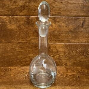 VINTAGE ETCHED GLASS Floral Decanter With Stopper 13 inch Wine Spirits Caraf